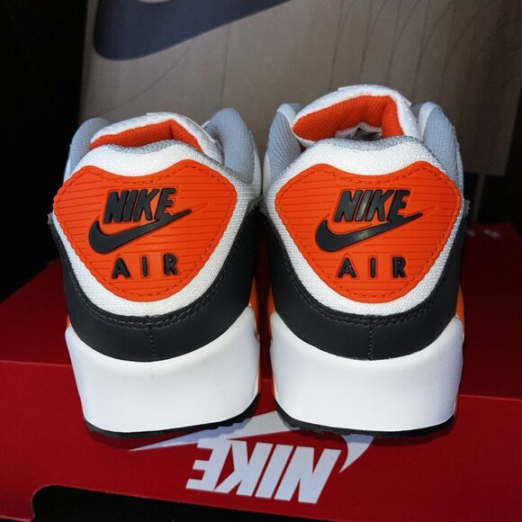 NEW Nike Air Max 90 White Safety Orange Black DM0029 108 Men’s Size 8.5 main image 6